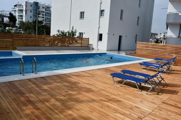 Imagen de la piscina del Hotel Ionian, Ksamil. Foto 20