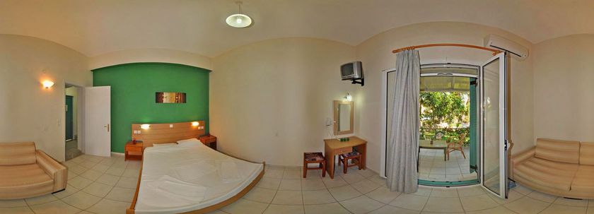 Imagen de los exteriores del Hotel Ionian Paradise. Foto 11