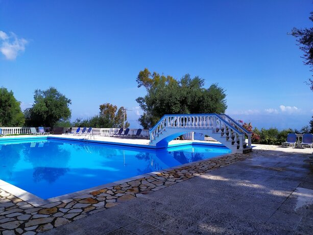 Imagen general del Hotel Ionian View. Foto 15