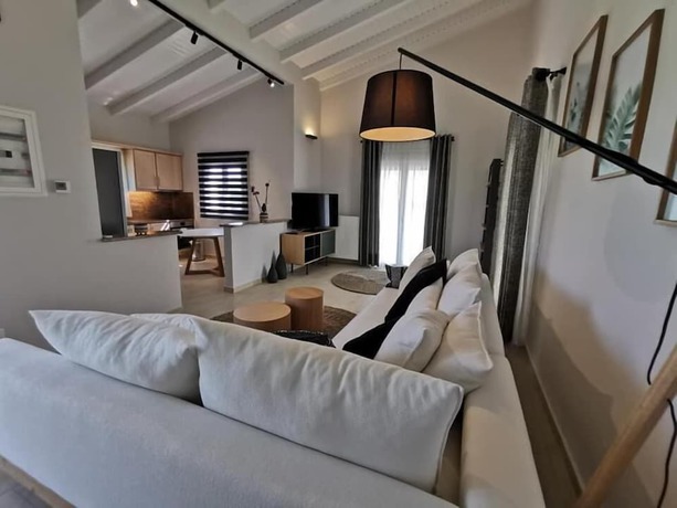 Imagen de la habitación del Hotel Ionion Beach Apartment. Foto 19