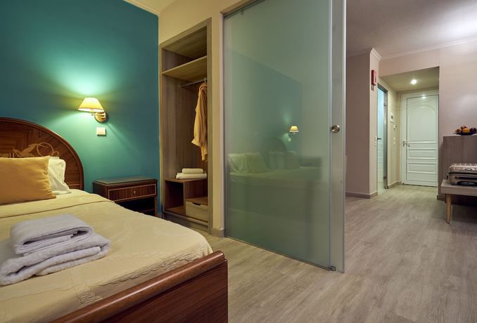 Imagen de la habitación del Hotel Ionion Blue. Foto 2