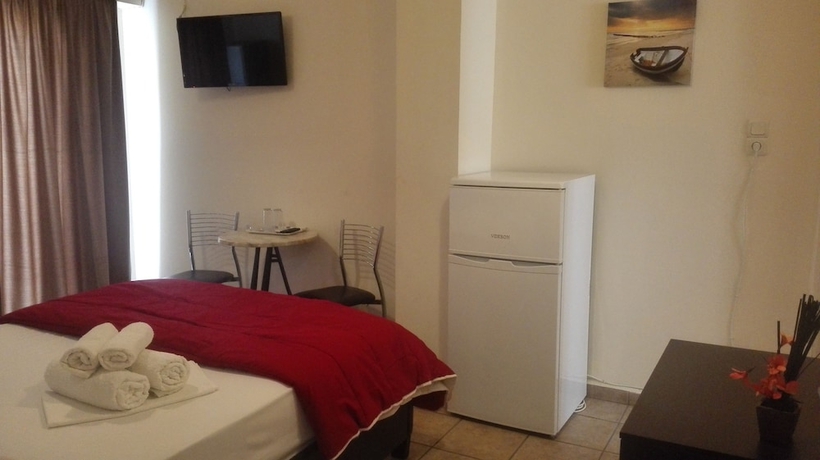 Imagen de la habitación del Hotel Ionion. Foto 5