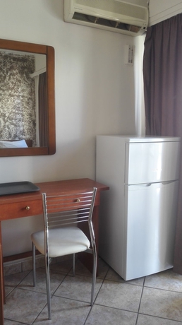 Imagen de la habitación del Hotel Ionion. Foto 10