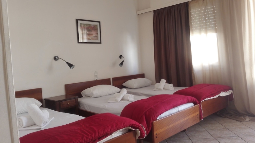 Imagen de la habitación del Hotel Ionion. Foto 14