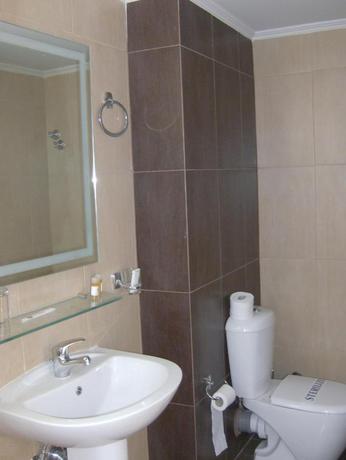 Imagen de la habitación del Hotel Ionion, Kyparissia. Foto 10