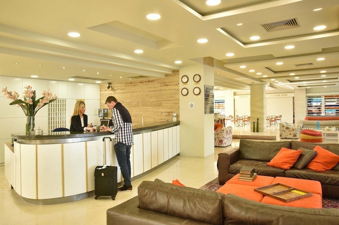 Imagen de los interiores del Hotel Ionion Star, L&eacute;ucade Ciudad. Foto 19