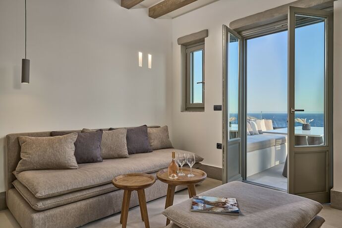 Imagen de la habitación del Hotel Ios Grand Pool Suites. Foto 14