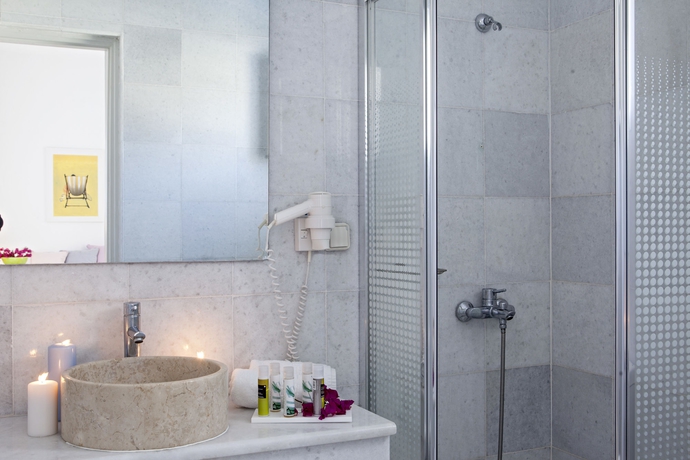 Imagen de la habitación del Hotel Ios Palace. Foto 2