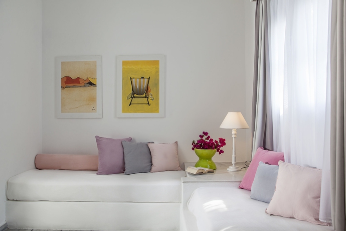 Imagen de los interiores del Hotel Ios Palace. Foto 8