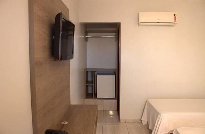 Imagen general del Hotel Ipanema, Aragua&iacute;na. Foto 5