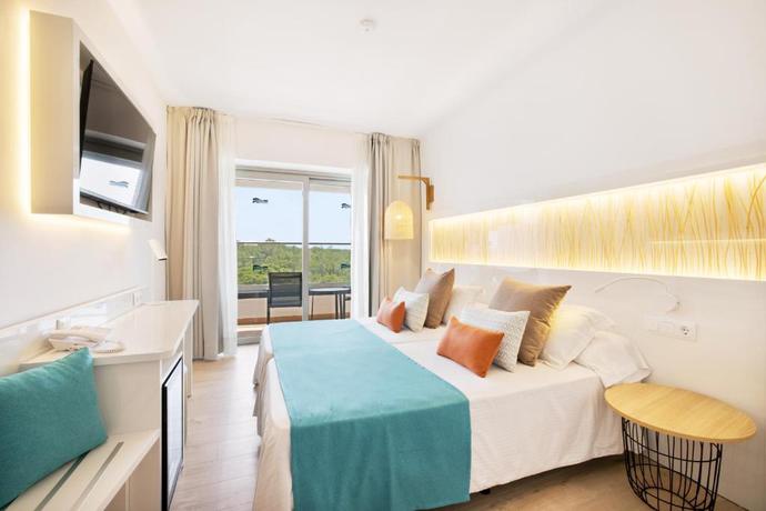 Imagen de la habitación del Hotel Ipanema Beach. Foto 10