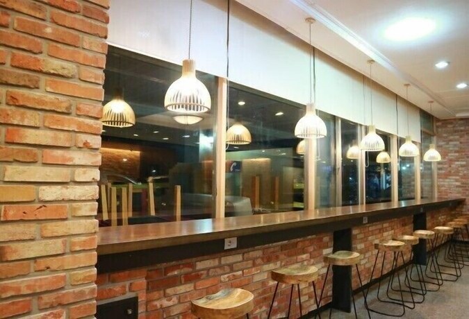 Imagen de los interiores del Hotel Ipark Condominium. Foto 35