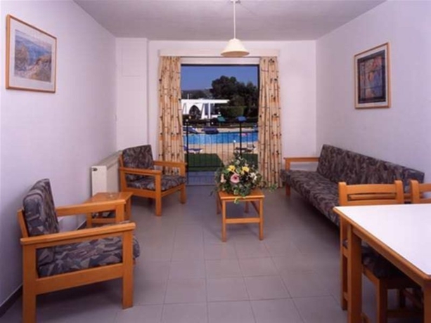 Imagen general del Hotel Iphigenia. Foto 3