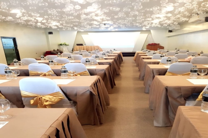 Imagen de los interiores del Hotel Ipower Chiang Rai. Foto 16