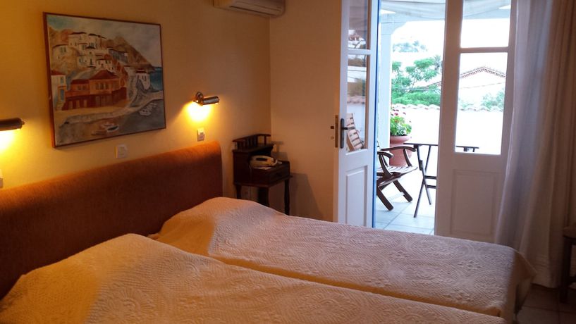 Imagen de la habitación del Hotel Ippokampos, Hydra. Foto 8