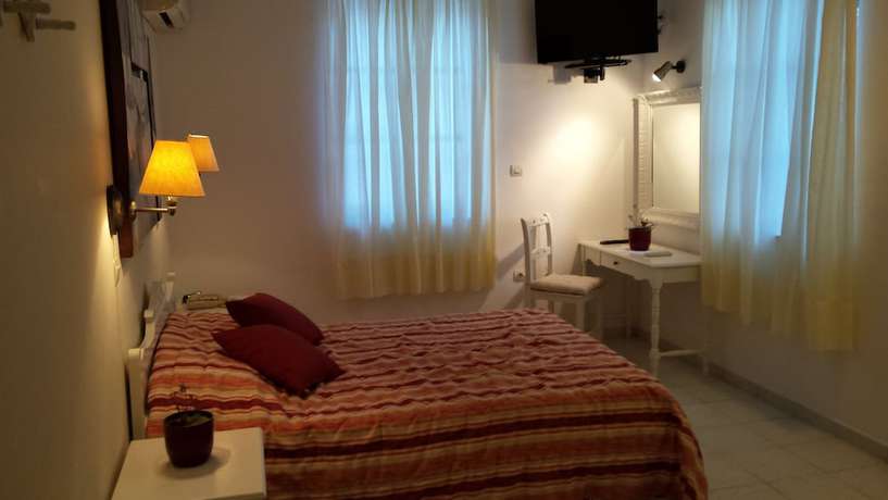 Imagen de la habitación del Hotel Ippokampos, Hydra. Foto 14