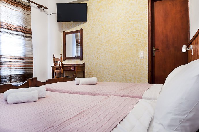 Imagen de la habitación del Hotel Ippokampos, Patmos. Foto 7
