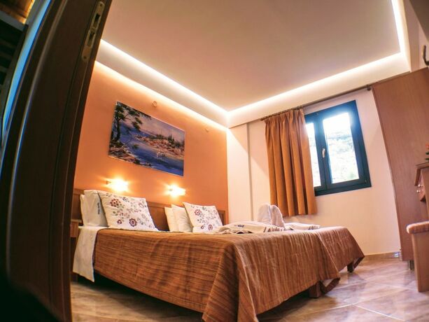 Imagen de la habitación del Hotel Ippoliti Village. Foto 14