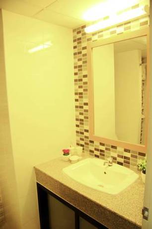 Imagen de la habitación del Hotel Ipremium Sukhumvit 81. Foto 12