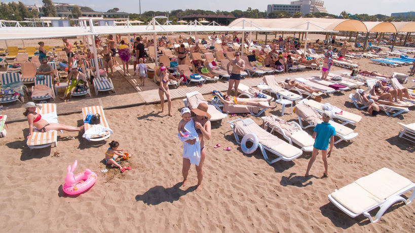 Imagen de los exteriores del Hotel Iq Belek Resort. Foto 8