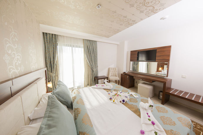 Imagen de la habitación del Hotel Iq Belek Resort. Foto 5