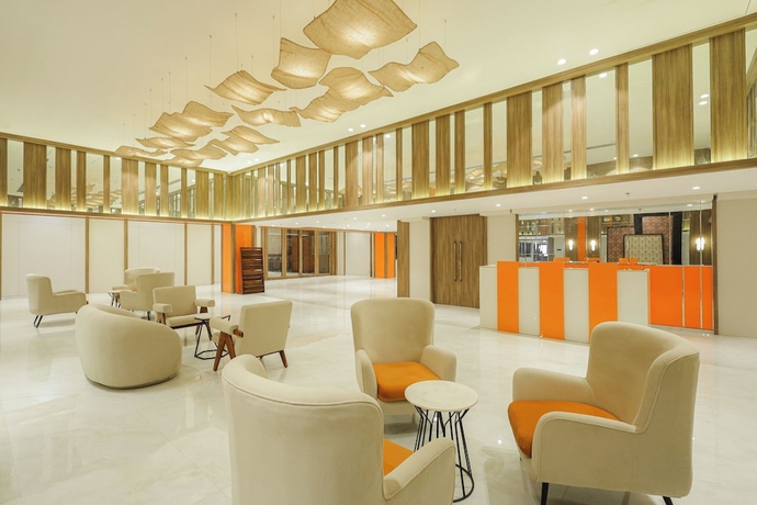 Imagen de los interiores del Hotel Ira By Orchid Bhavnagar. Foto 13