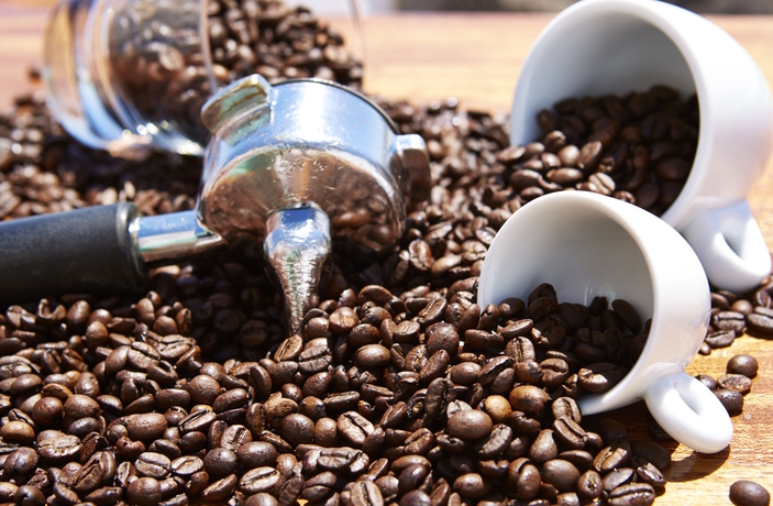 Imagen del bar/restaurante del Hotel Ira and Spa. Foto 7