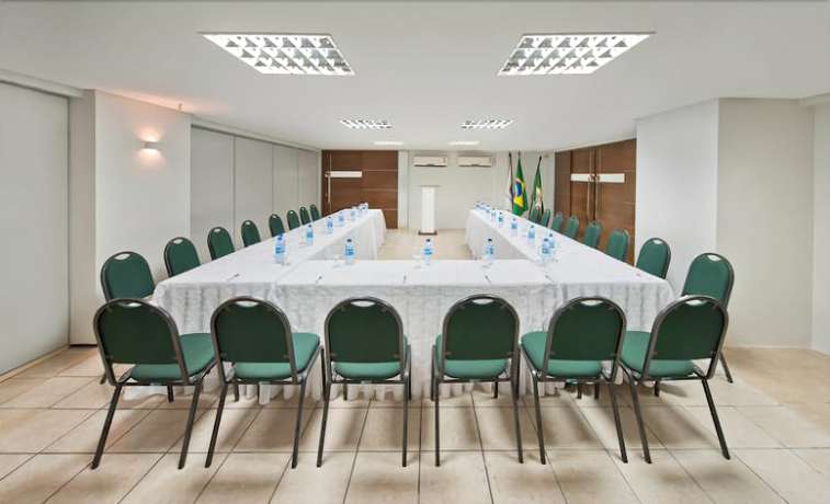 Imagen de los interiores del Hotel Iracema Travel. Foto 17