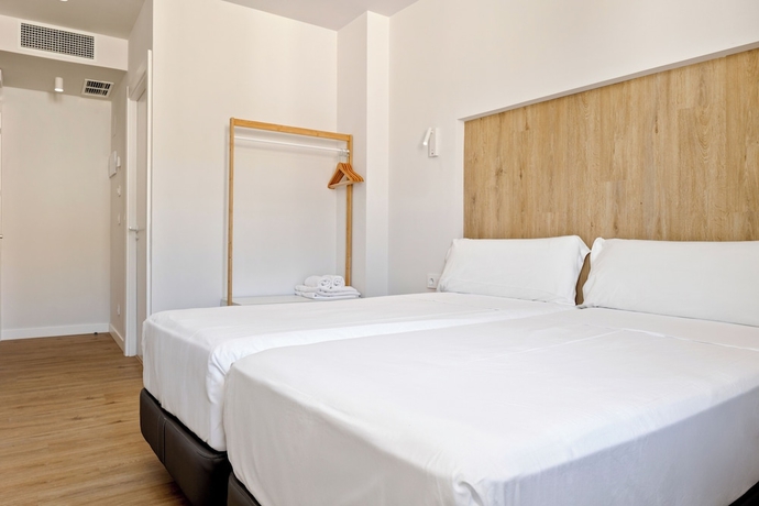 Imagen de la habitación del Hotel Iraipe Estella La R&uacute;a. Foto 8
