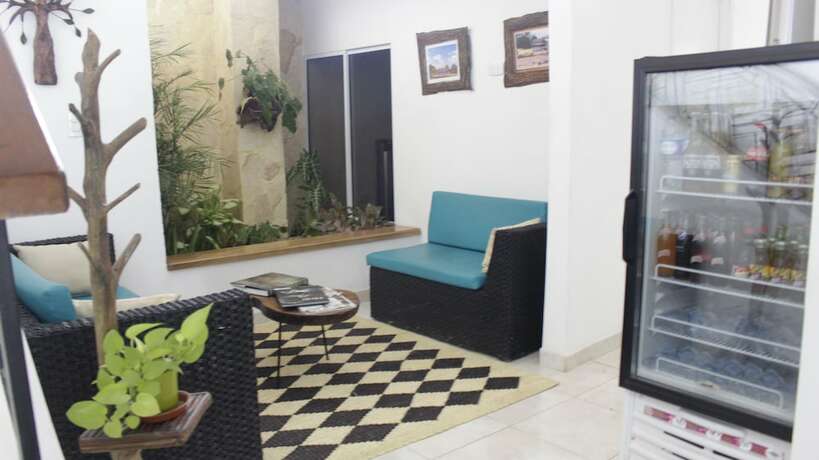 Imagen general del Hotel Iraka Zenu. Foto 2