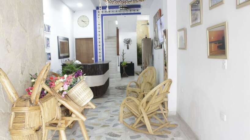 Imagen general del Hotel Iraka Zenu. Foto 3