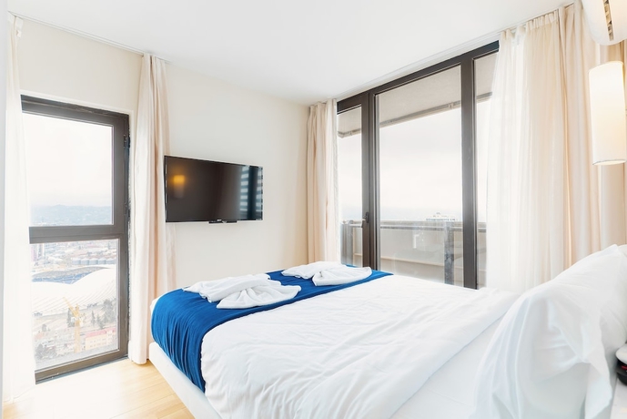 Imagen de la habitación del Hotel Irakli GC. Foto 11