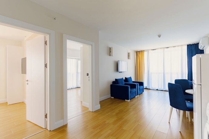 Imagen de la habitación del Hotel Irakli GC. Foto 12