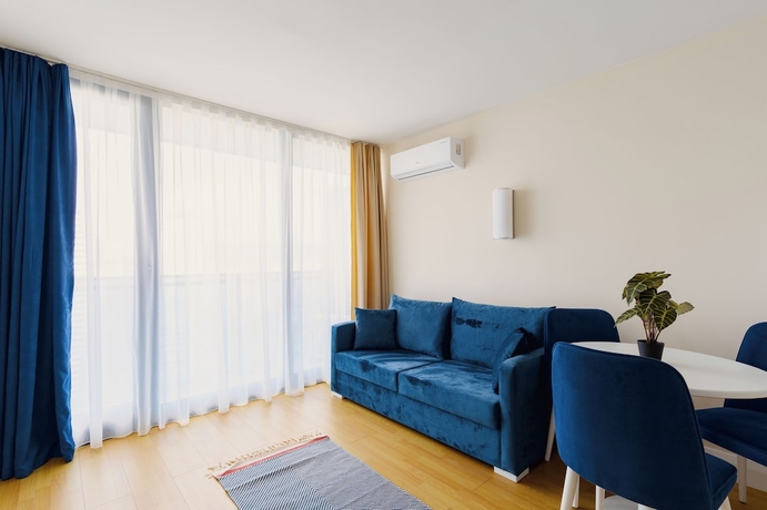 Imagen de la habitación del Hotel Irakli GC. Foto 16