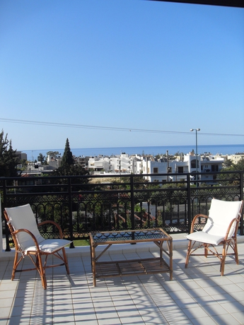 Imagen de los exteriores del Hotel Iraklis Studios and Apartments. Foto 11