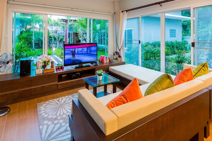 Imagen de los interiores del Hotel Irawan House. Foto 4