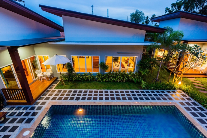 Imagen de los exteriores del Hotel Irawan House. Foto 2