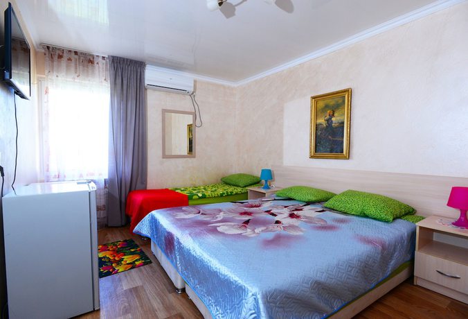 Imagen de la habitación del Hotel Irena. Foto 8