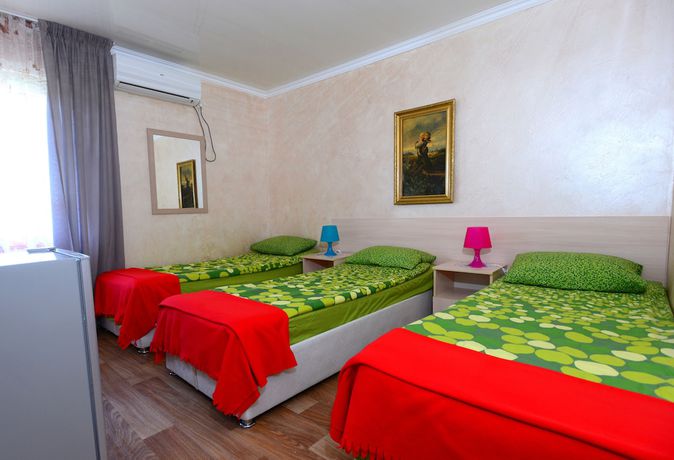 Imagen de la habitación del Hotel Irena. Foto 11