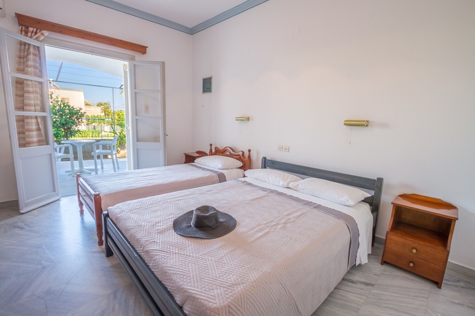 Imagen de la habitación del Hotel Irene, Alinda. Foto 2