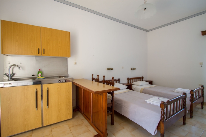 Imagen de la habitación del Hotel Irene, Alinda. Foto 9