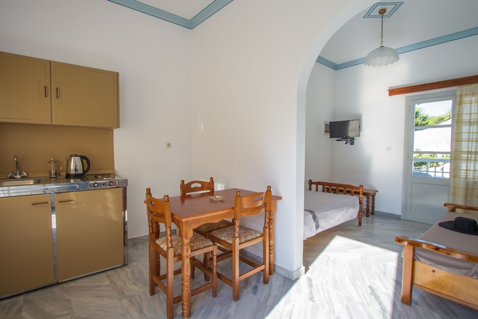 Imagen de la habitación del Hotel Irene, Alinda. Foto 16