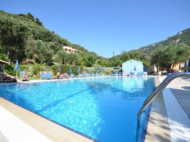 Imagen general del Hotel Irene Apartments, Sinarades. Foto 11