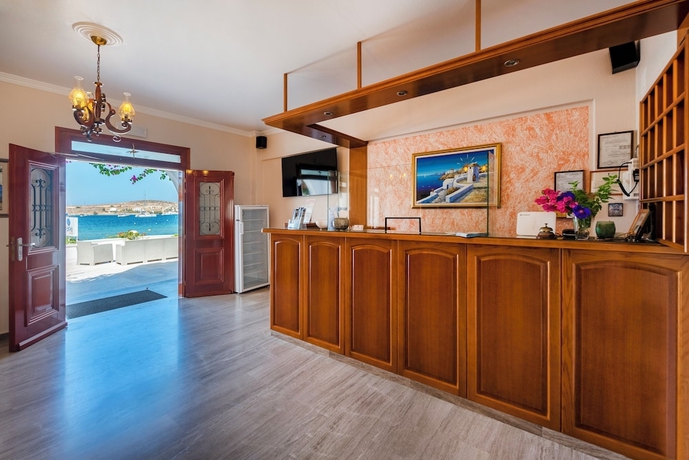 Imagen de los interiores del Hotel Irene - Beachfront. Foto 16