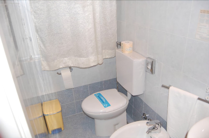 Imagen de la habitación del Hotel Irene, Lignano Sabbiadoro. Foto 3