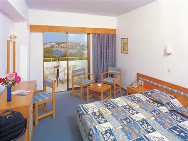 Imagen general del Hotel Irene Palace Beach Resort. Foto 6