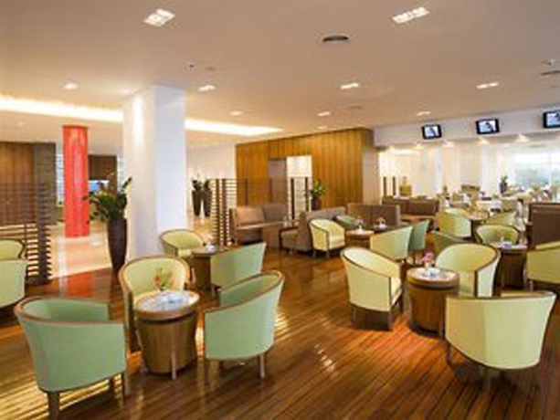 Imagen general del Hotel Irene Palace Beach Resort. Foto 10