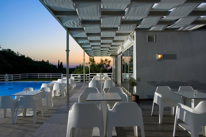 Imagen general del Hotel Irene Studios, Artemisio. Foto 5