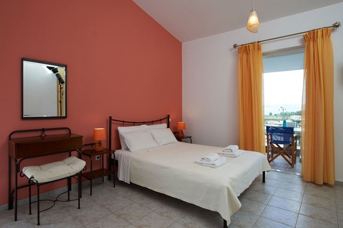 Imagen general del Hotel Irene Studios, Artemisio. Foto 10