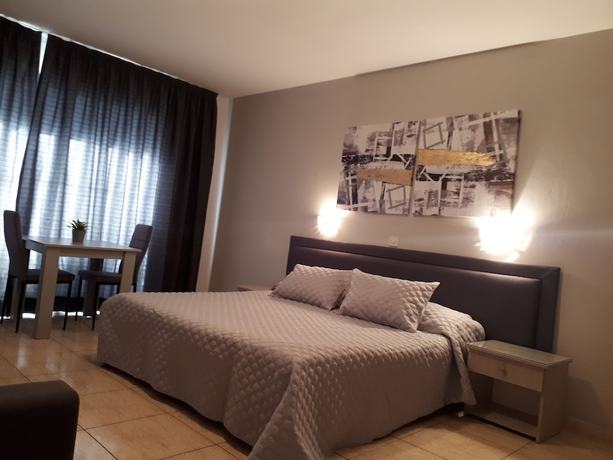 Imagen general del Hotel Irene\'s Apartments. Foto 1